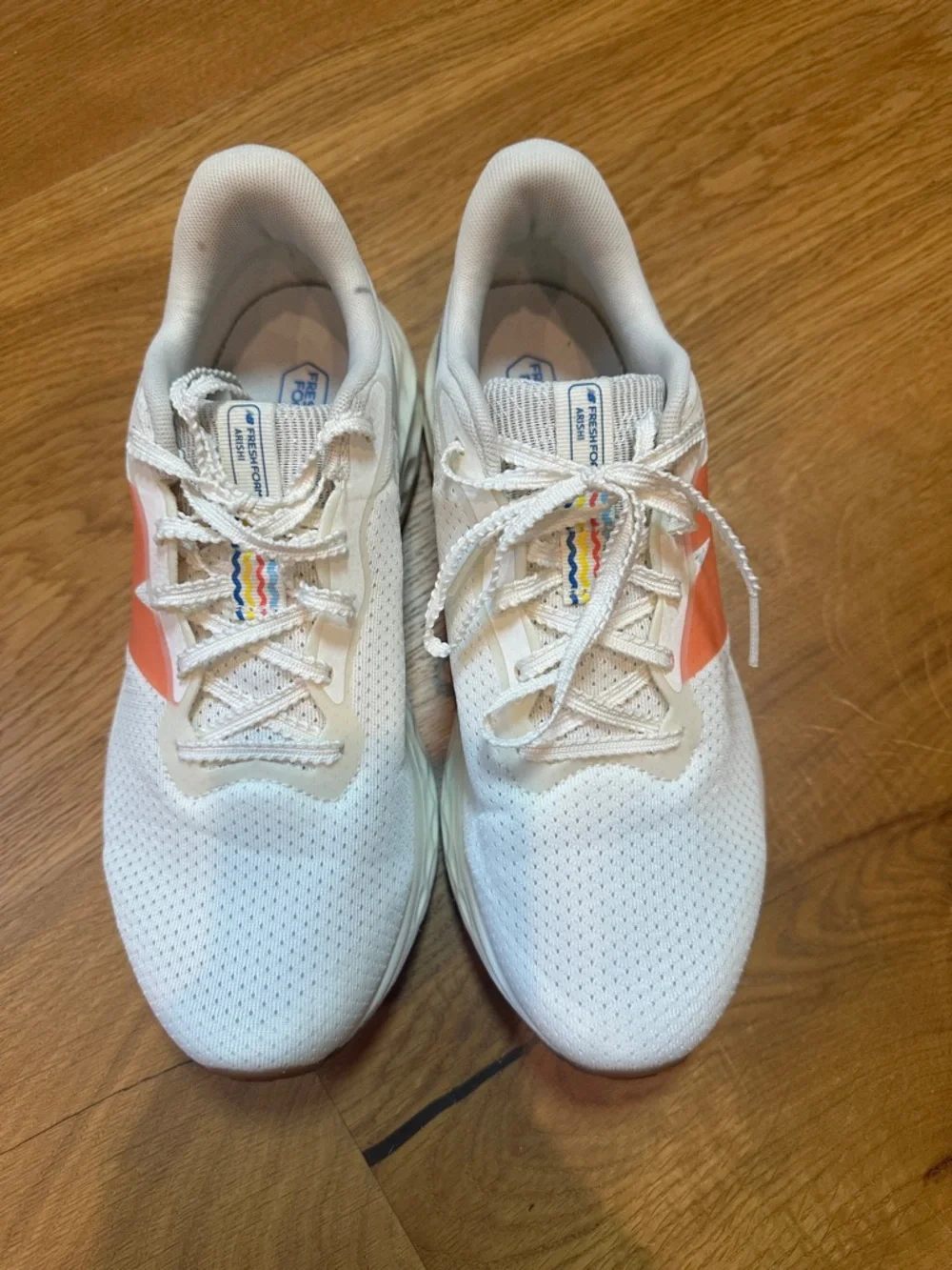 NEW BALANCE WMNS FRESH FOAM ARISHI V4 'SEA SALT GULF RED'